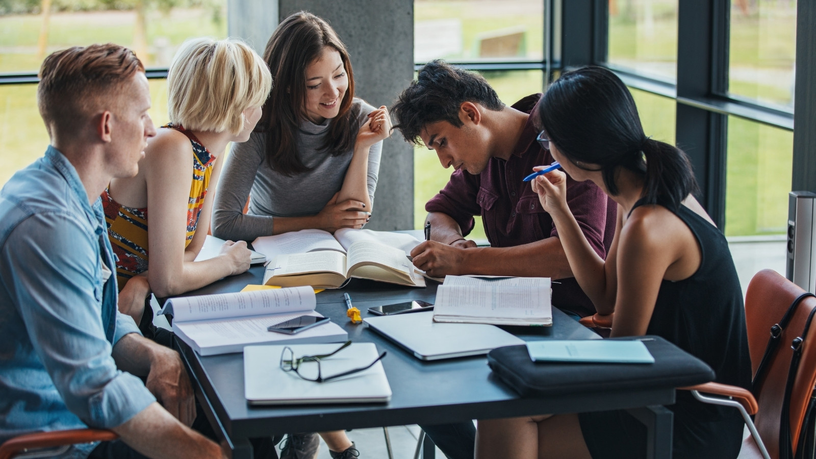Education & Students debt collection — Daniels Silverman